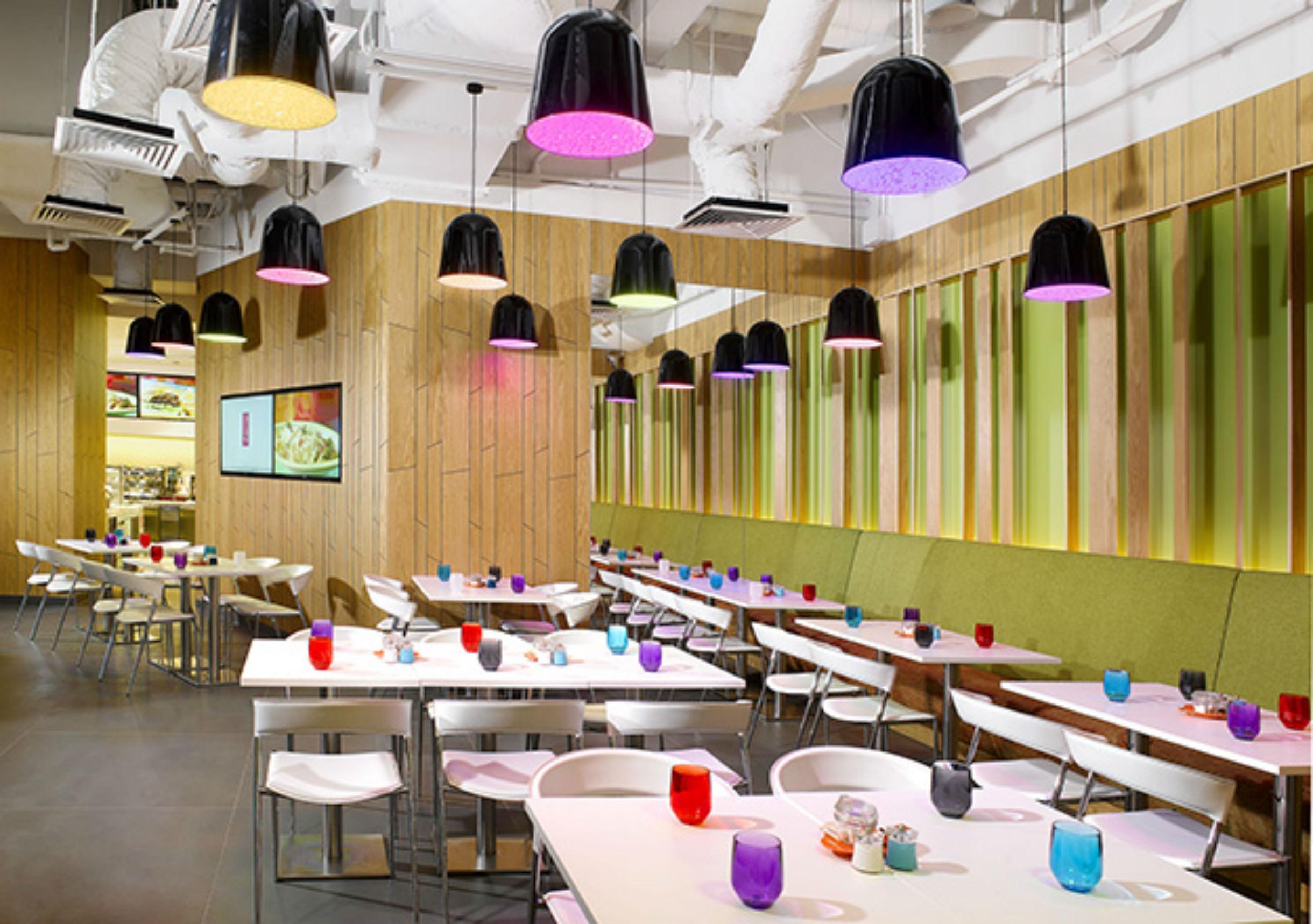 סינגפור One Farrer Hotel מראה חיצוני תמונה Interior of a Yo! Sushi restaurant