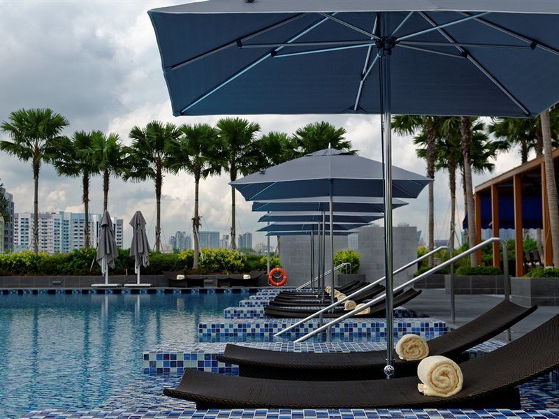 סינגפור One Farrer Hotel מראה חיצוני תמונה The pool at the hotel